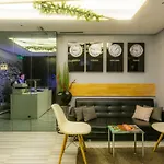 The Purl Hotel